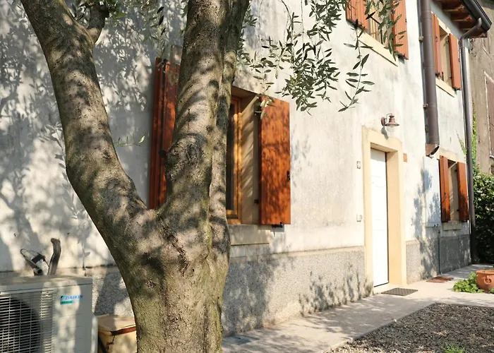 Casa Jasmin, 2 Floors, Private Garden